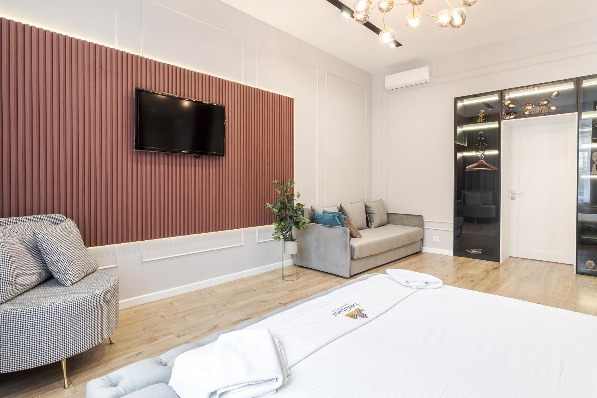 Leogrand Apartments On Leontovycha 17 ลวีฟ ภายนอก รูปภาพ