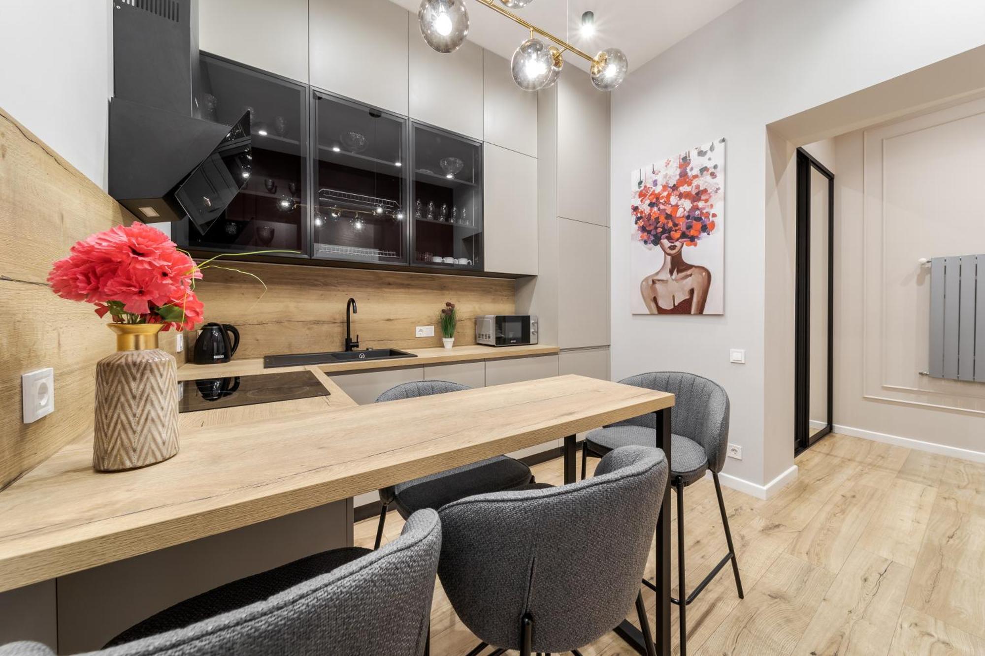 Leogrand Apartments On Leontovycha 17 ลวีฟ ภายนอก รูปภาพ